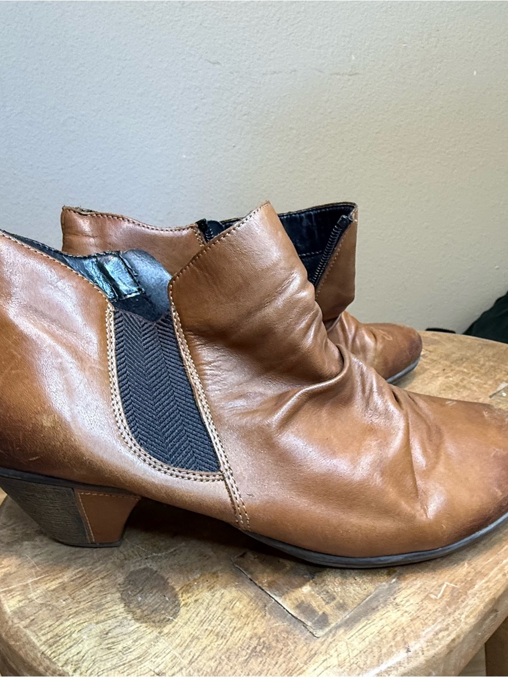 remonte Brown Leather Ankle Boots - Women size 40